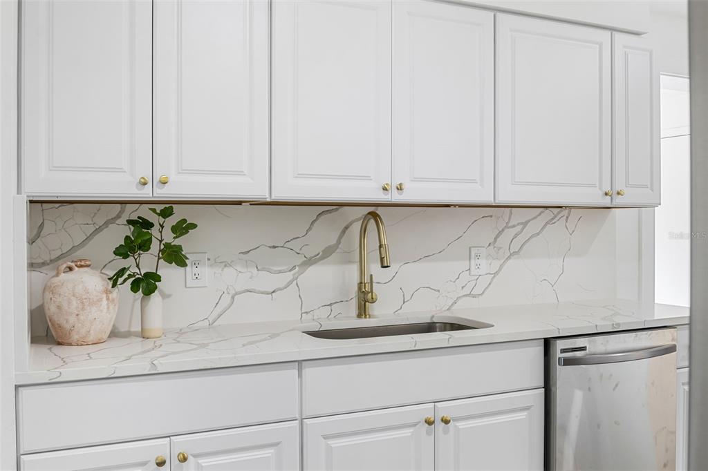 1310 Rosery Road Northeast Largo, FL 33770 - Photo 20 of 43 Gallery Image 20