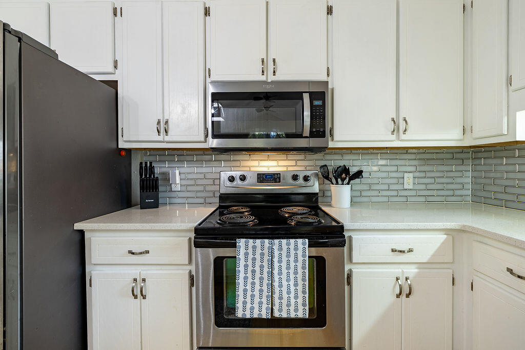 109 Seabreeze Circle Inlet Beach, FL 32461 - Photo 46 of 148 Kitchen(9)