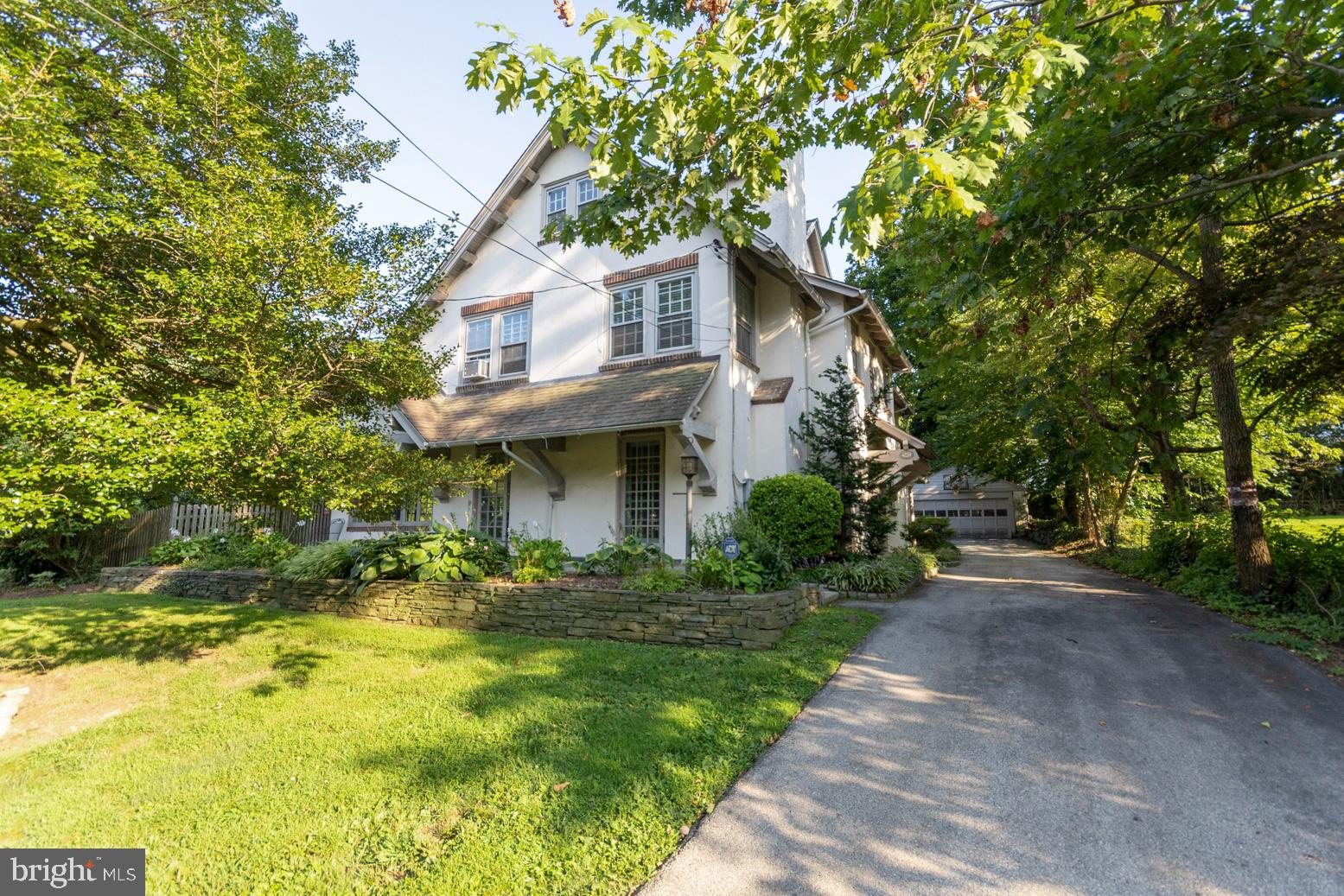 543 Manor Road Wynnewood, PA 19096 - Photo 1 of 43