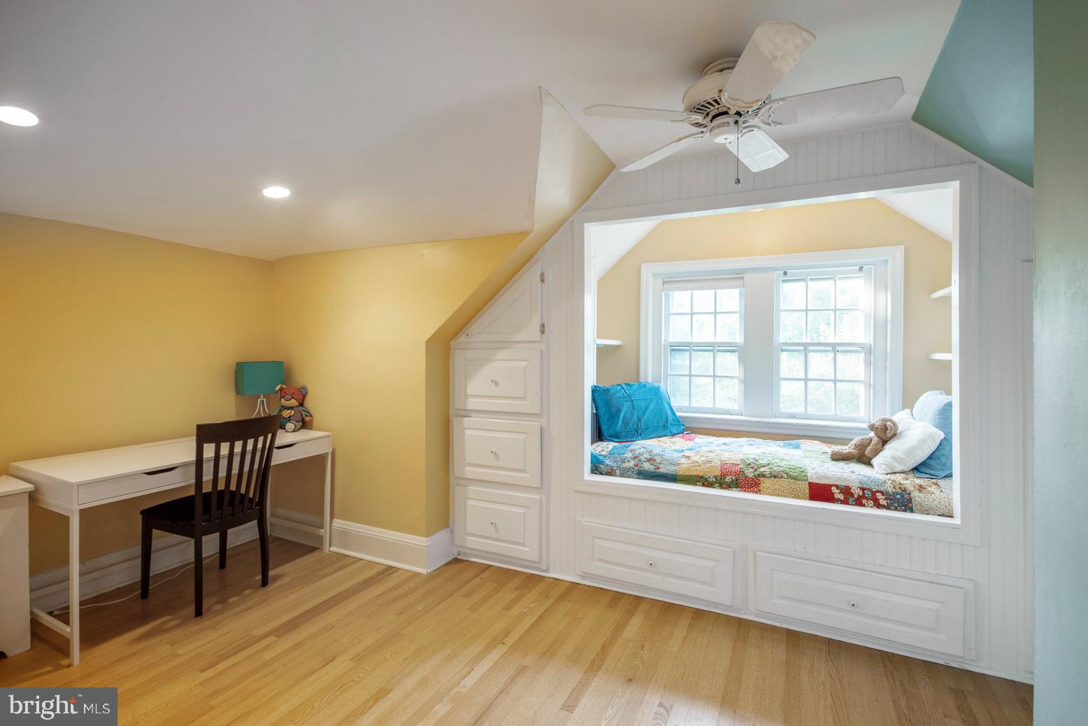 543 Manor Road Wynnewood, PA 19096 - Photo 31 of 43