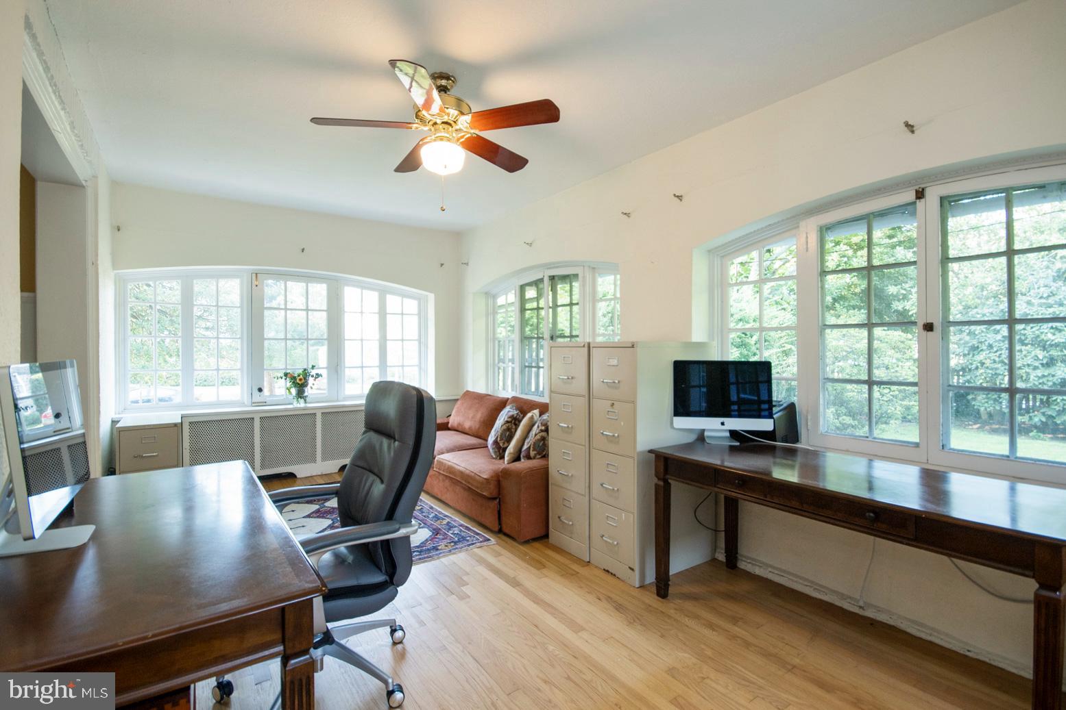 543 Manor Road Wynnewood, PA 19096 - Photo 10 of 43
