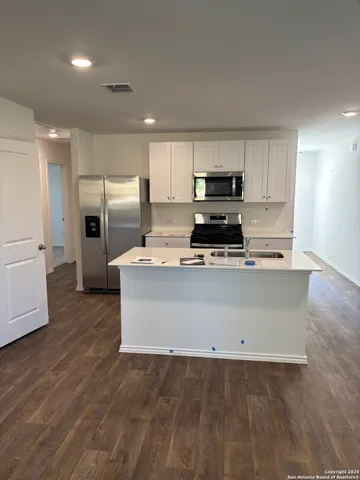 $2,095 | 5119 Blind Shot, San Antonio, TX 78261