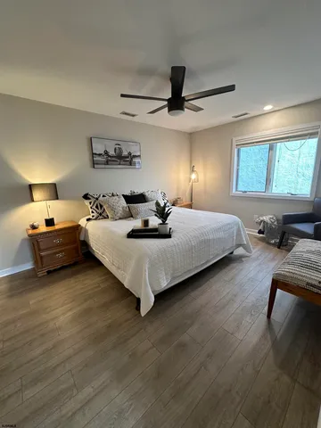 $1,500 | 3 South Granville Avenue, Unit 202, Margate City, NJ 08402