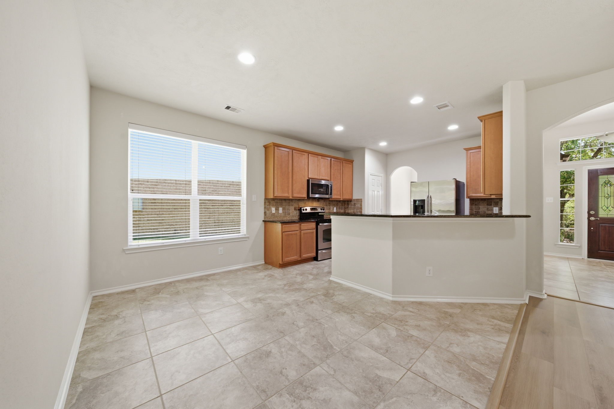 123 North Hawkhurst Circle Magnolia, TX 77354 - Photo 11 of 40