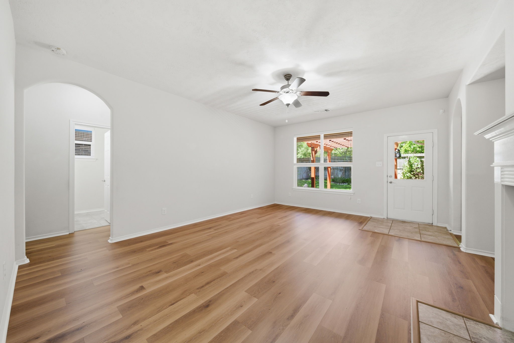 123 North Hawkhurst Circle Magnolia, TX 77354 - Photo 12 of 40