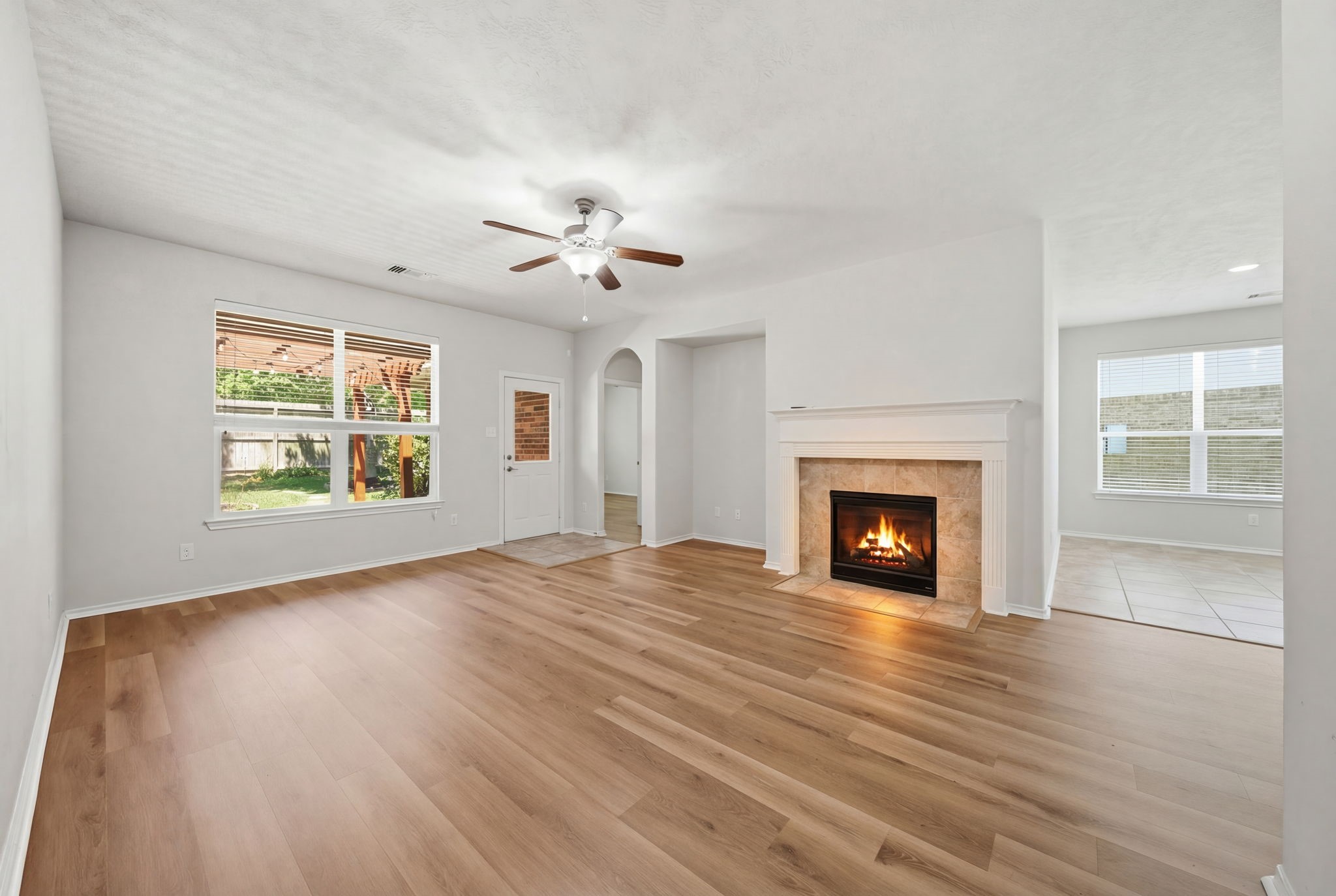 123 North Hawkhurst Circle Magnolia, TX 77354 - Photo 13 of 40