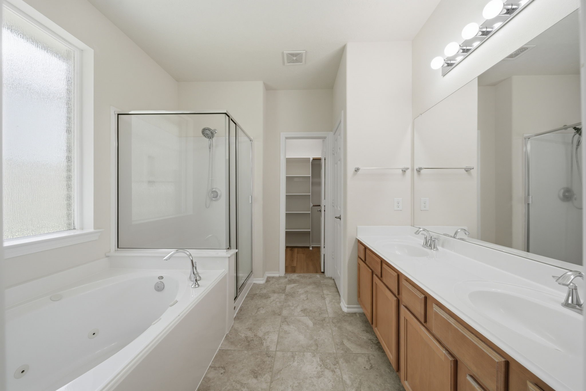 123 North Hawkhurst Circle Magnolia, TX 77354 - Photo 17 of 40