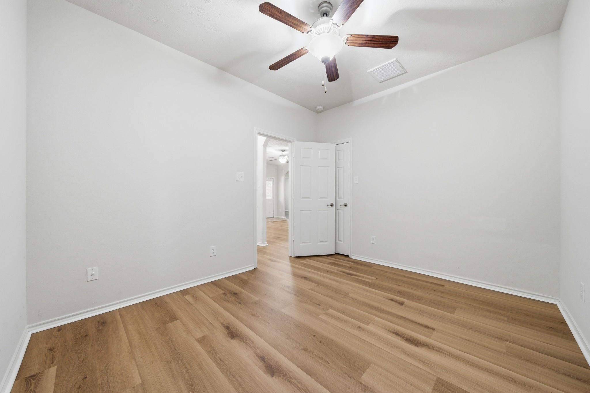 123 North Hawkhurst Circle Magnolia, TX 77354 - Photo 22 of 40