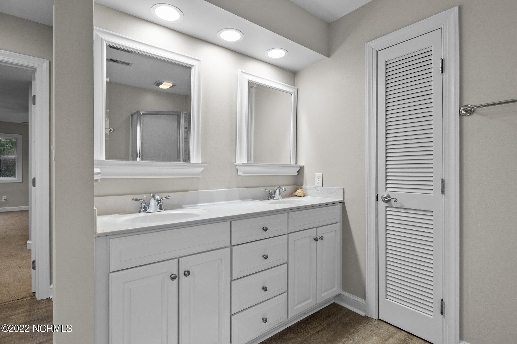 9920 Bluff Road Emerald Isle, NC 28594 - Photo 40 of 57 35-web-or-mls-_S3A2715