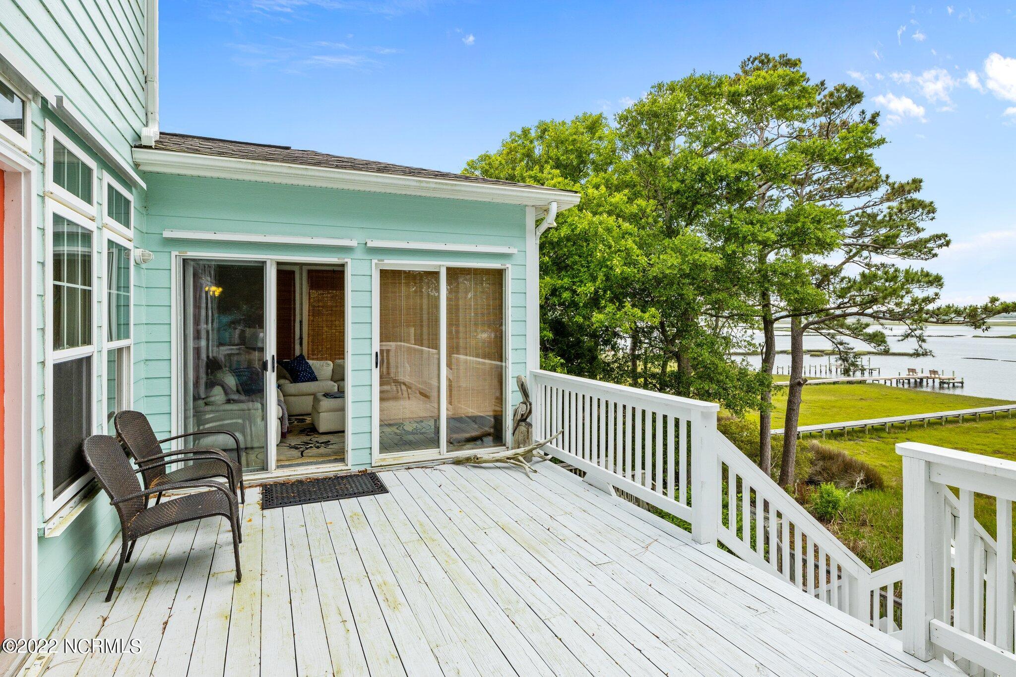 9920 Bluff Road Emerald Isle, NC 28594 - Photo 4 of 57 4-web-or-mls-_S3A2631
