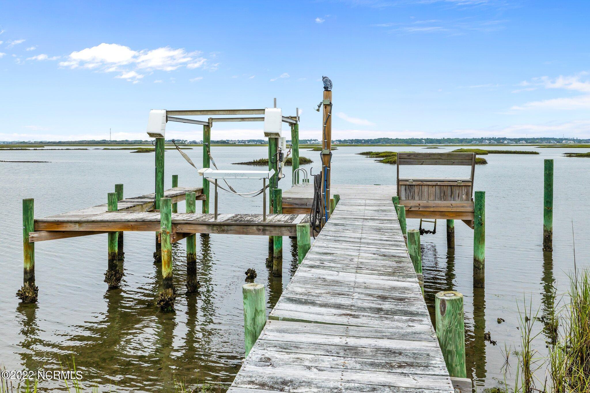 9920 Bluff Road Emerald Isle, NC 28594 - Photo 46 of 57 10-web-or-mls-_S3A2604