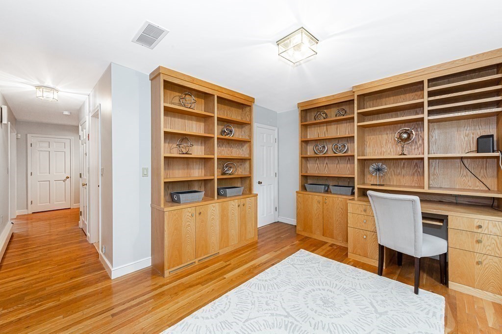 23 Butterfield Road Lexington, MA 02420 - Photo 17 of 39 Gallery Image 17