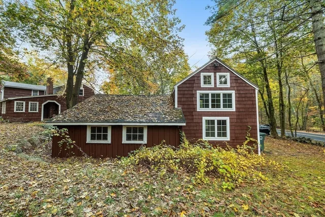 $659,900 | 7 Sullivan Street, North Andover, MA 01845