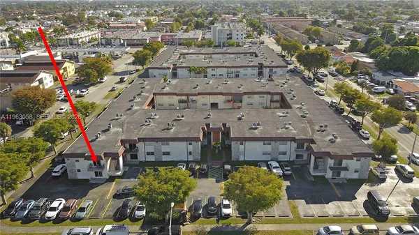 $239,900 | 1275 West 35th Street, Unit 45B, Hialeah, FL 33012