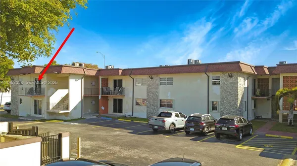 $239,900 | 1275 West 35th Street, Unit 45B, Hialeah, FL 33012