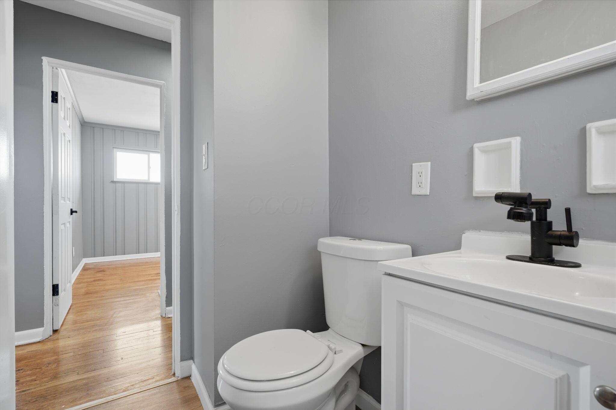 904 Reeb Avenue Columbus, OH 43207 - Photo 29 of 52 29-web-or-mls-904-reeb-ave