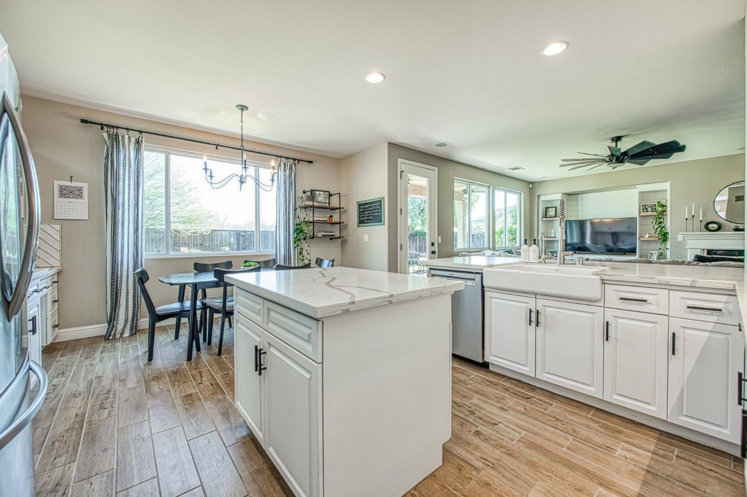4686 North Arrow Ridge Way Clovis, CA 93619 - Photo 22 of 62