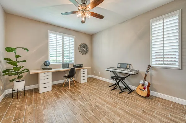 $695,000 | 4686 North Arrow Ridge Way, Clovis, CA 93619
