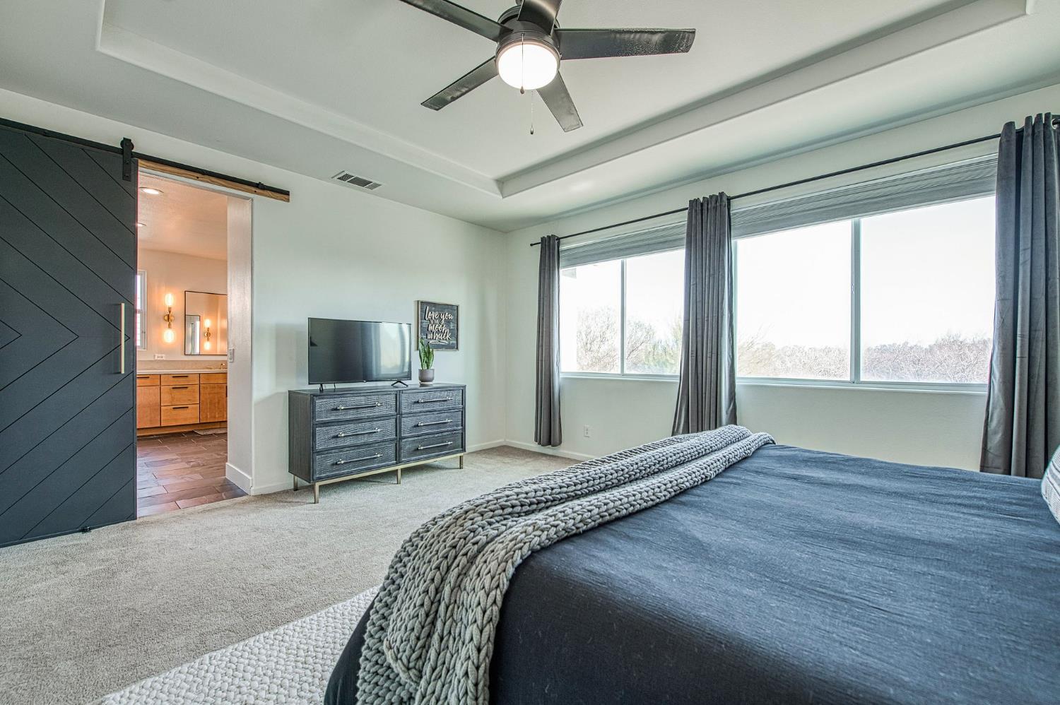 4686 North Arrow Ridge Way Clovis, CA 93619 - Photo 29 of 62