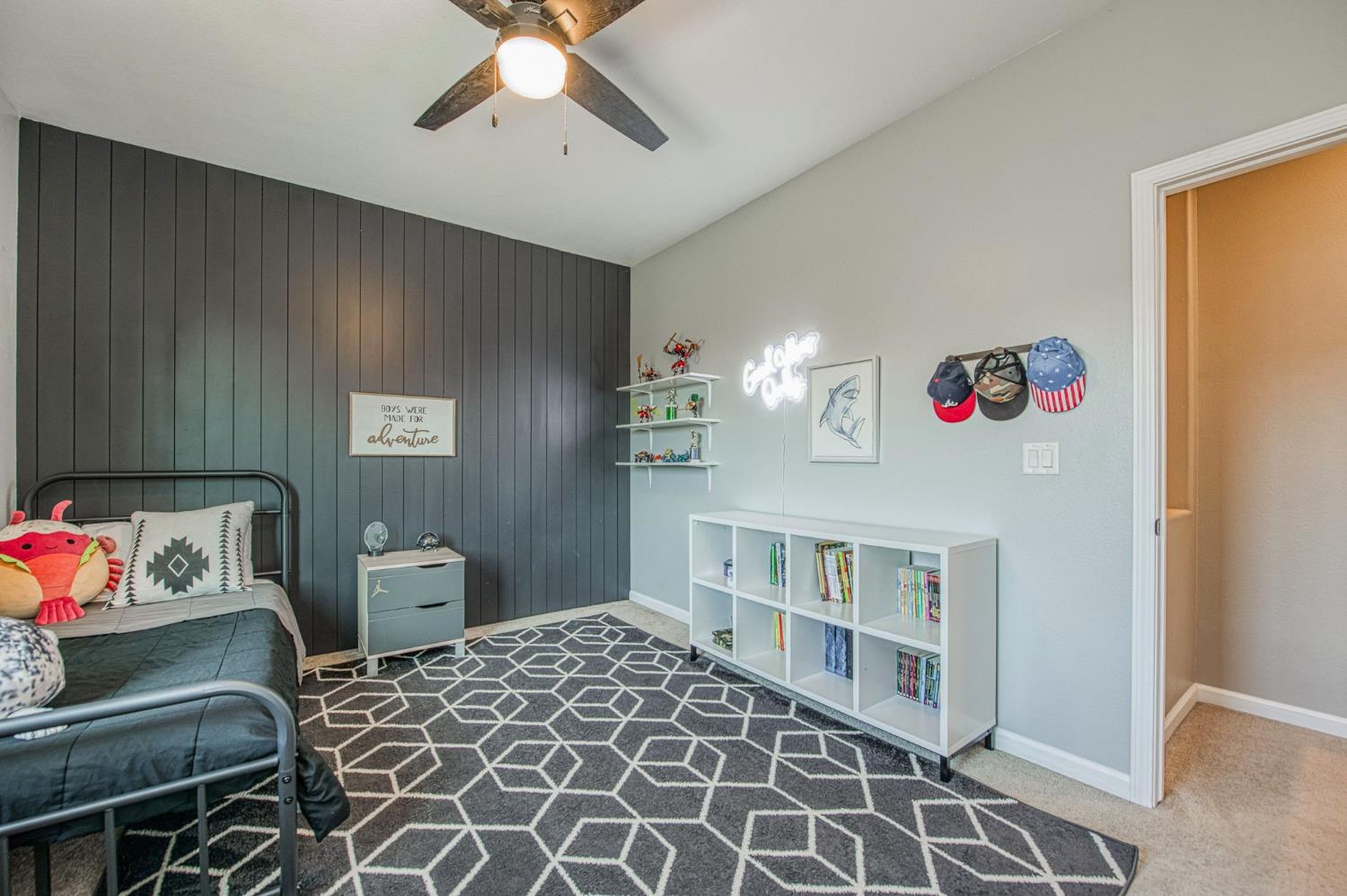 4686 North Arrow Ridge Way Clovis, CA 93619 - Photo 39 of 62
