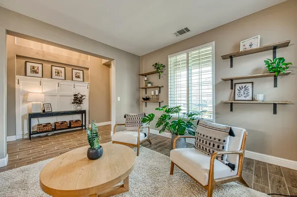 $695,000 | 4686 North Arrow Ridge Way, Clovis, CA 93619