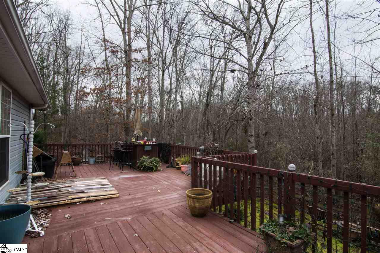 427 Carousel Road Gray Court, SC 29645 - Photo 17 of 30