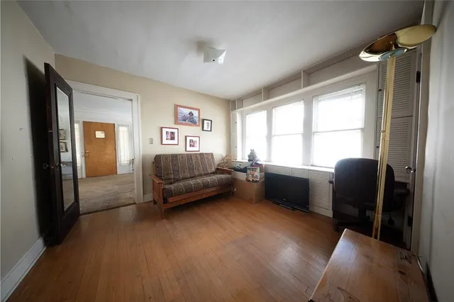 $320,000 | 5809 Kenwood Avenue, Kansas City, MO 64110