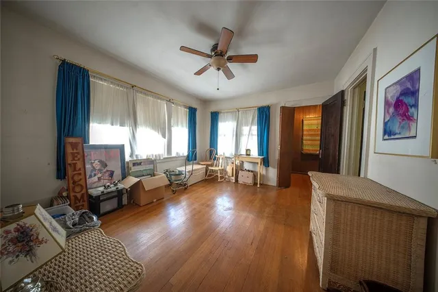 $320,000 | 5809 Kenwood Avenue, Kansas City, MO 64110