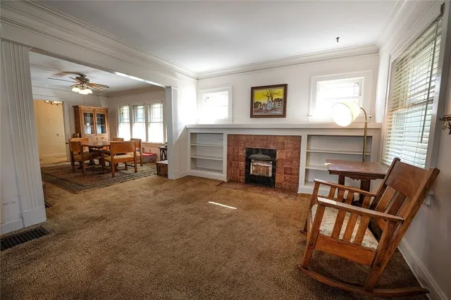 $320,000 | 5809 Kenwood Avenue, Kansas City, MO 64110