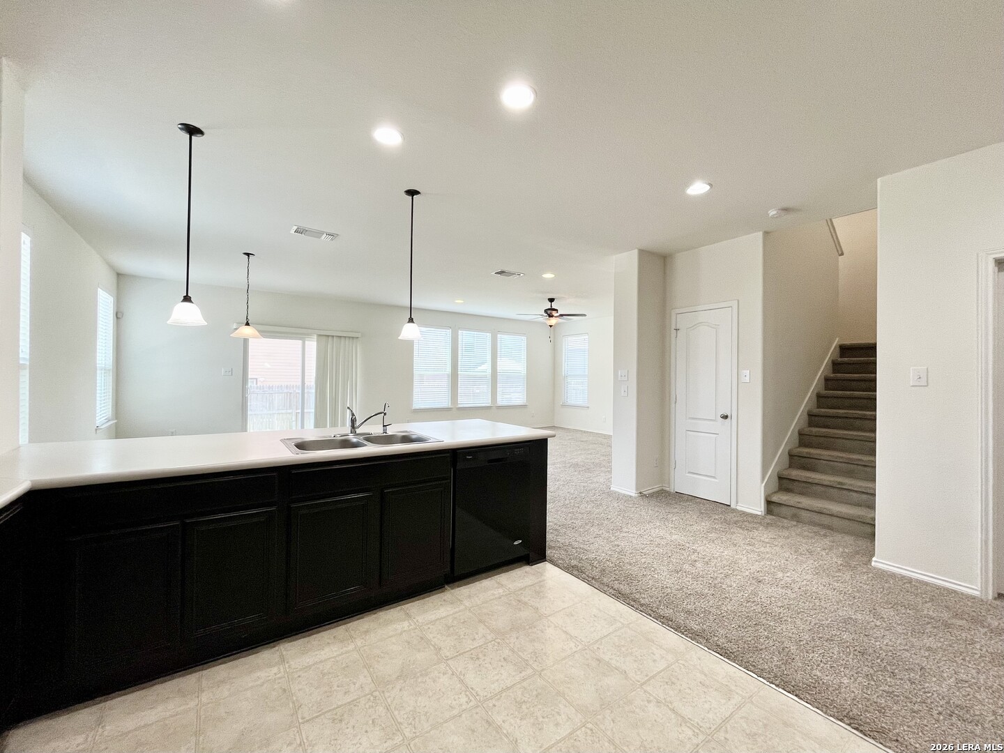 401 Ruby Ritz Universal City, TX 78148 - Photo 15 of 46