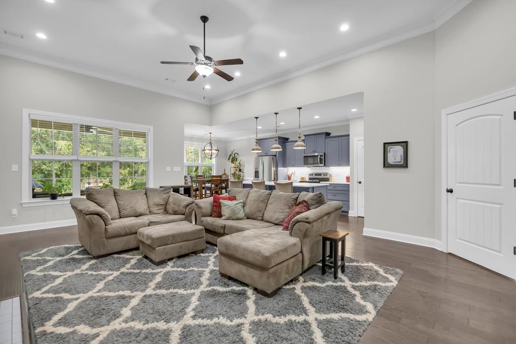 501 Rivers Run Greenwood, SC 29649 - Photo 8 of 36 Gallery Image 8