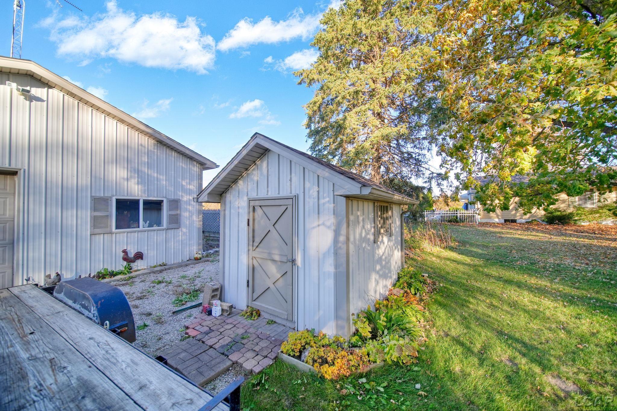 10100 Rouget Road Blissfield, MI 49228 - Photo 36 of 41 50193589-31c3bb1e-8517-45c5-abf4-ed38f2d6835b.JPG