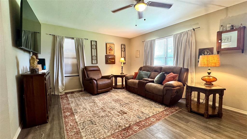 403 Cooper Street Rosser, TX 75157 - Photo 2 of 19