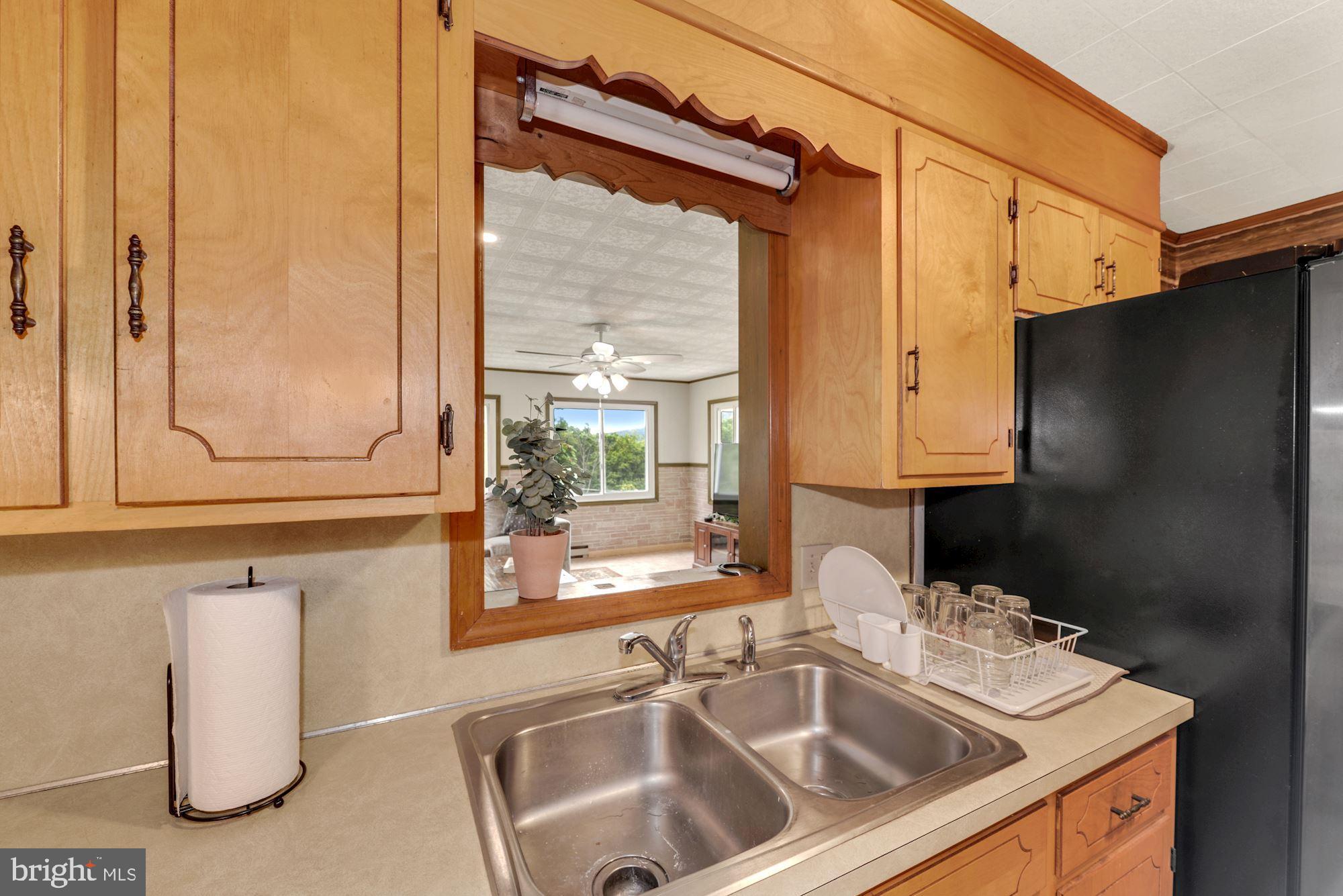 23431 Foxville Road Smithsburg, MD 21783 - Photo 8 of 40 Kitchen