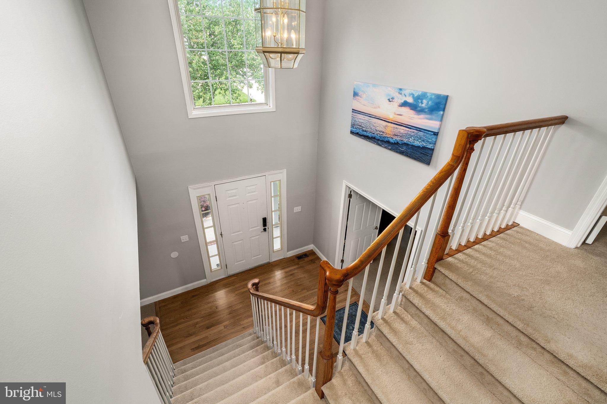 27 Andover Way Hamilton, NJ 08610 - Photo 14 of 30 Elegant 2 story foyer