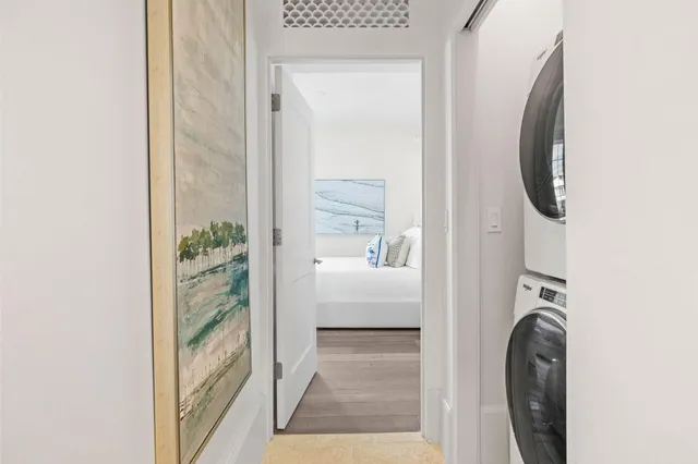 $3,500,000 | 27 Admiralty Row, Unit 207, Alys Beach, FL 32461