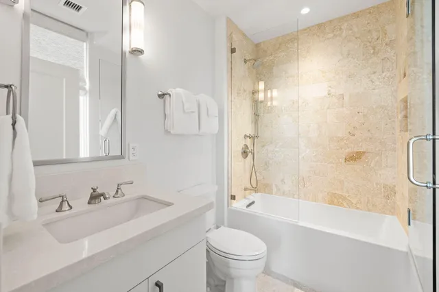 $3,500,000 | 27 Admiralty Row, Unit 207, Alys Beach, FL 32461