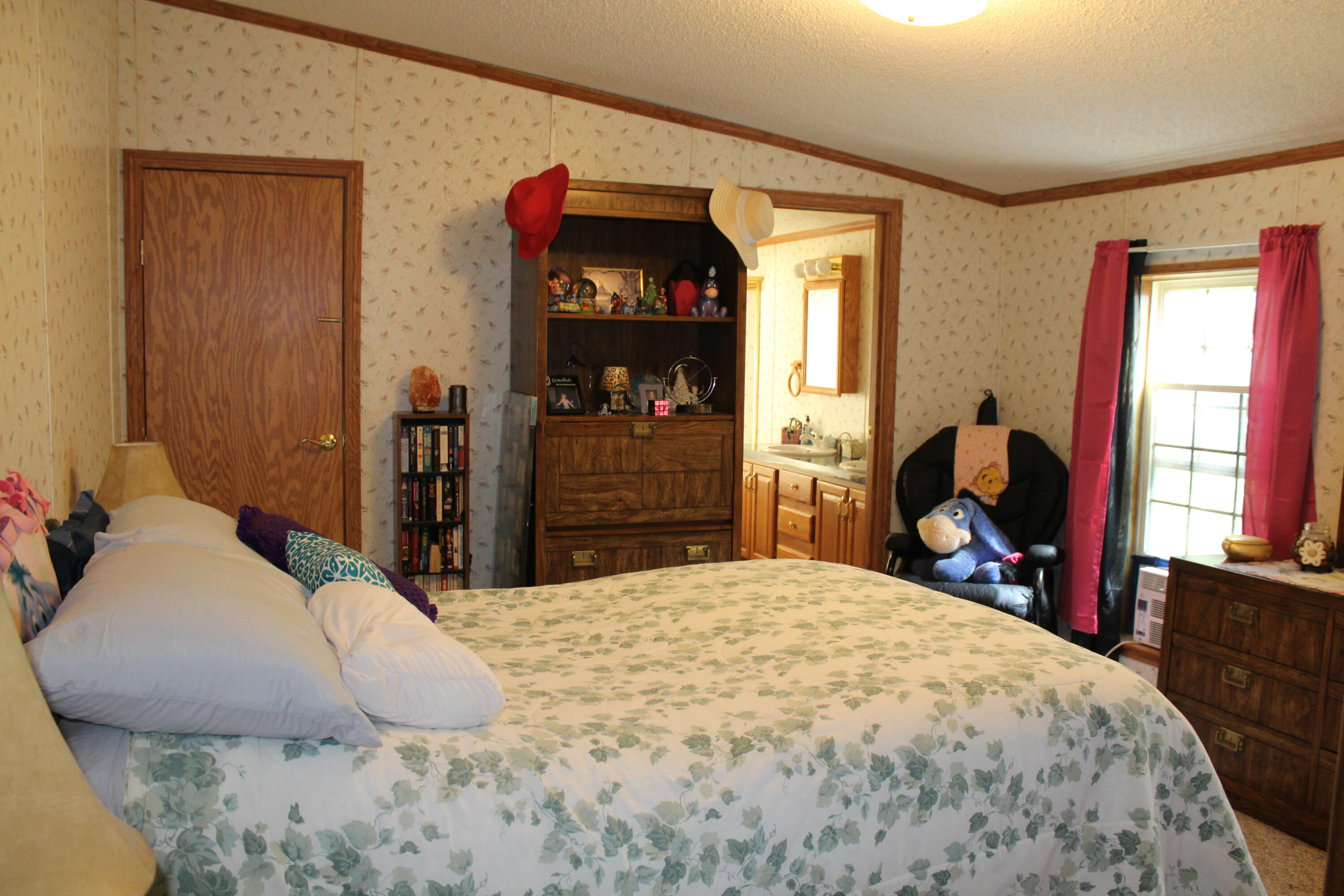 7880 Banwell Road Alanson, MI 49706 - Photo 14 of 37 Gallery Image 14
