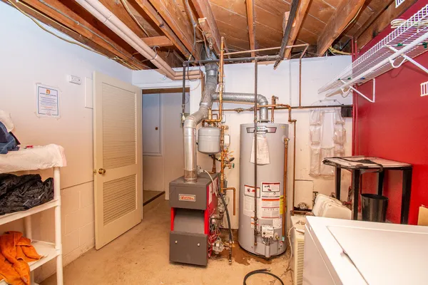 $275,000 | 1406 24th Avenue South, Moorhead, MN 56560