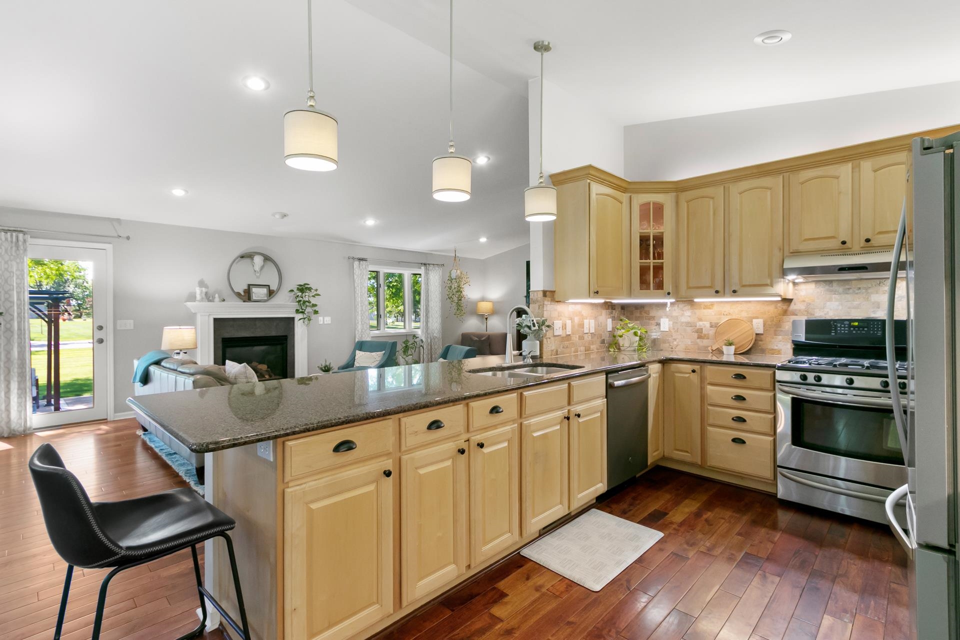 1040 Saddle Ridge Portage, WI 53901 - Photo 14 of 63