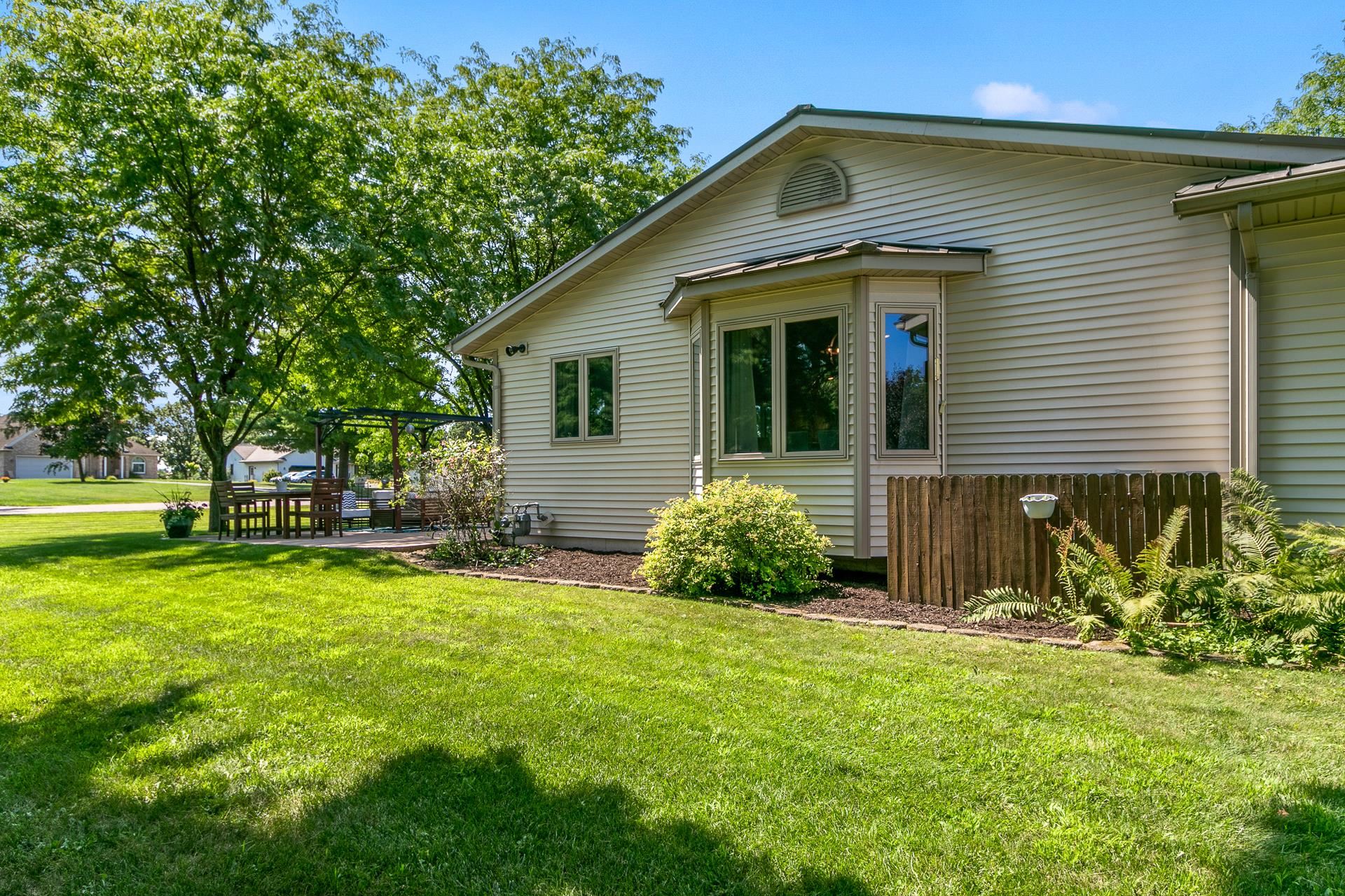 1040 Saddle Ridge Portage, WI 53901 - Photo 55 of 63