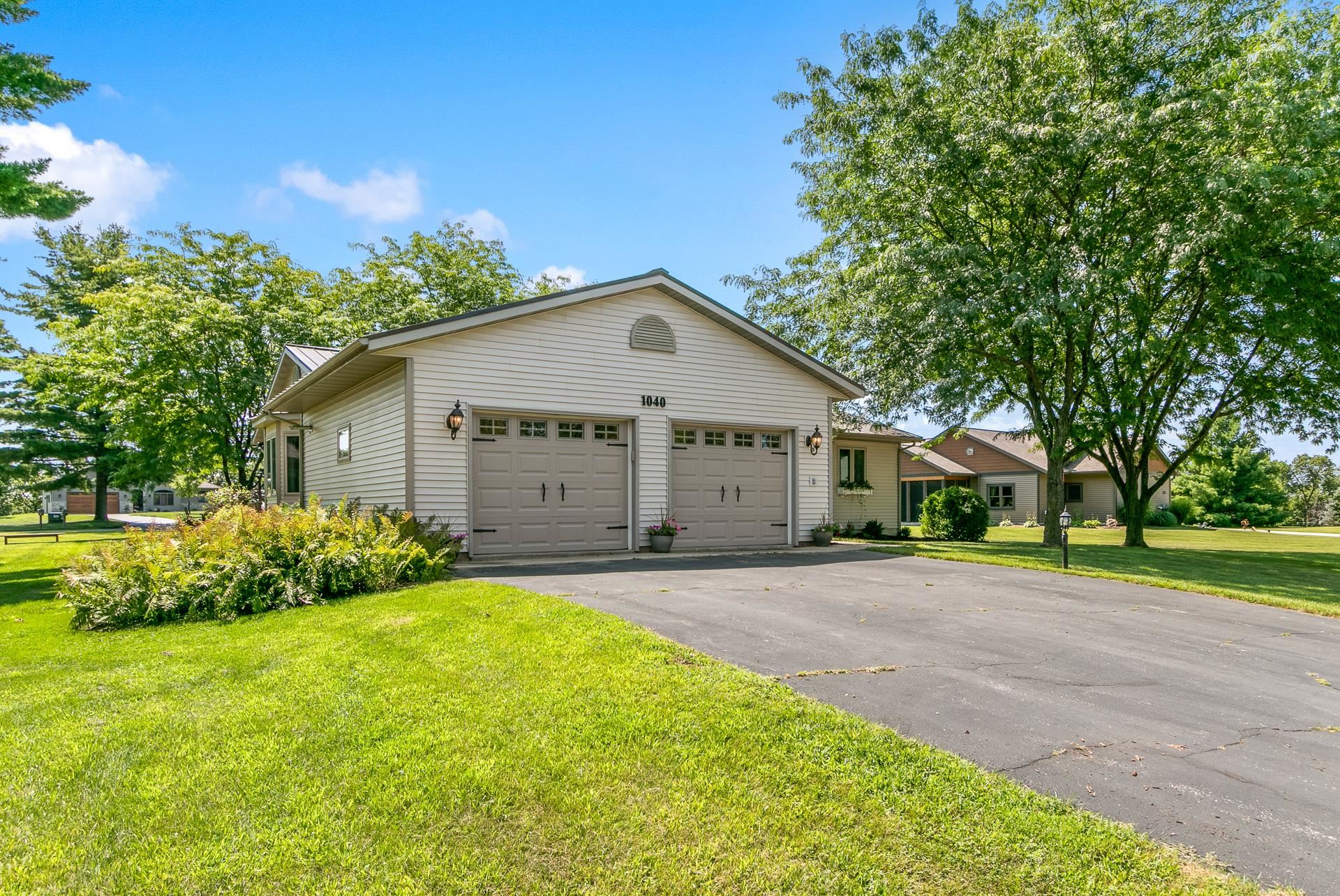 1040 Saddle Ridge Portage, WI 53901 - Photo 60 of 63