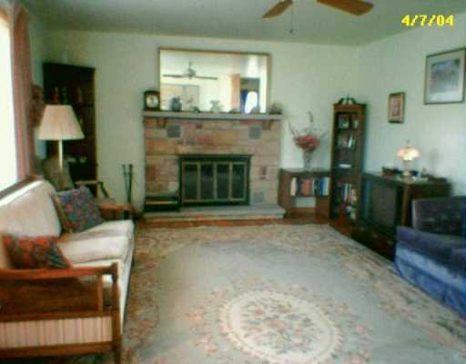 545 Edgewood Road Beaver Falls, PA 15010 - Photo 2 of 8 Gallery Image 2