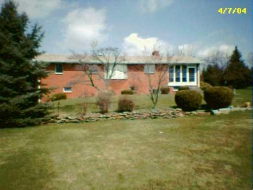 545 Edgewood Road Beaver Falls, PA 15010 - Photo 6 of 8 Gallery Image 6
