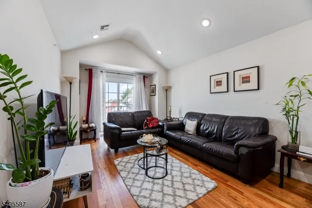 $949,000 | 14 Spencer Street, Elizabeth, NJ 07202