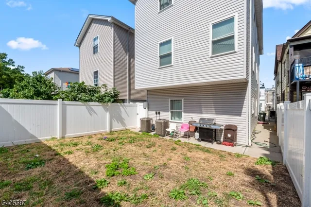 $949,000 | 14 Spencer Street, Elizabeth, NJ 07202