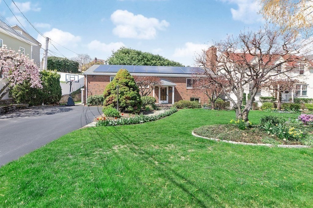 191 Jackson Road, Unit 191 Newton, MA 02458 - Photo 32 of 34 Gallery Image 32