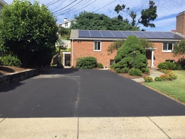 191 Jackson Road, Unit 191 Newton, MA 02458 - Photo 33 of 34 Gallery Image 33