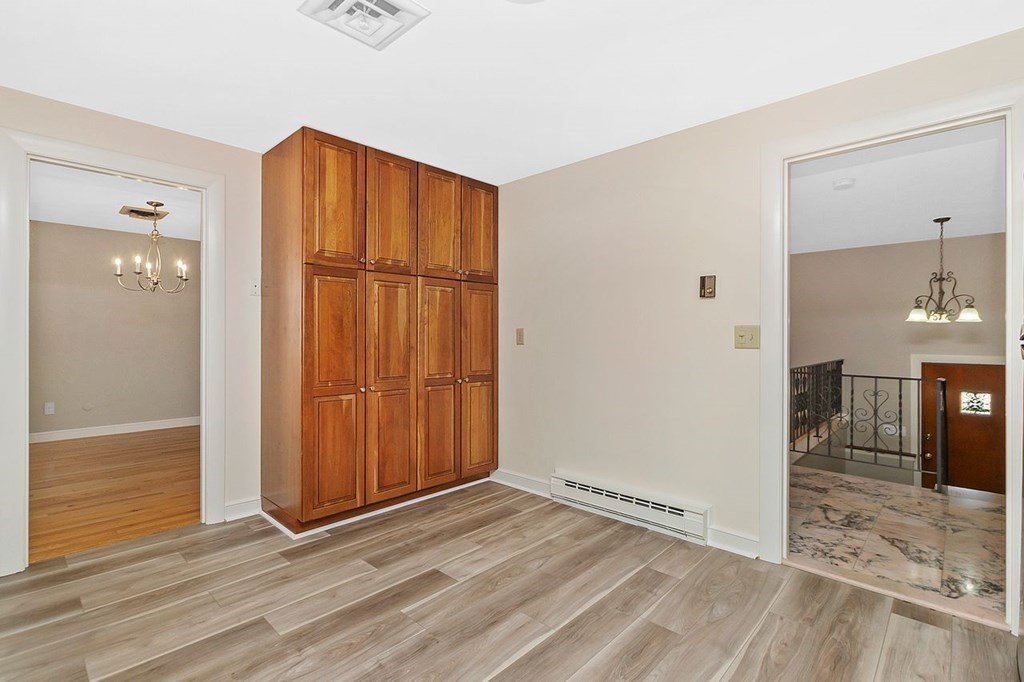 191 Jackson Road, Unit 191 Newton, MA 02458 - Photo 9 of 34 Gallery Image 9