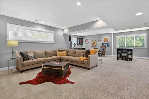 $750,000 | 12000 West 184th Street, Overland Park, KS 66013